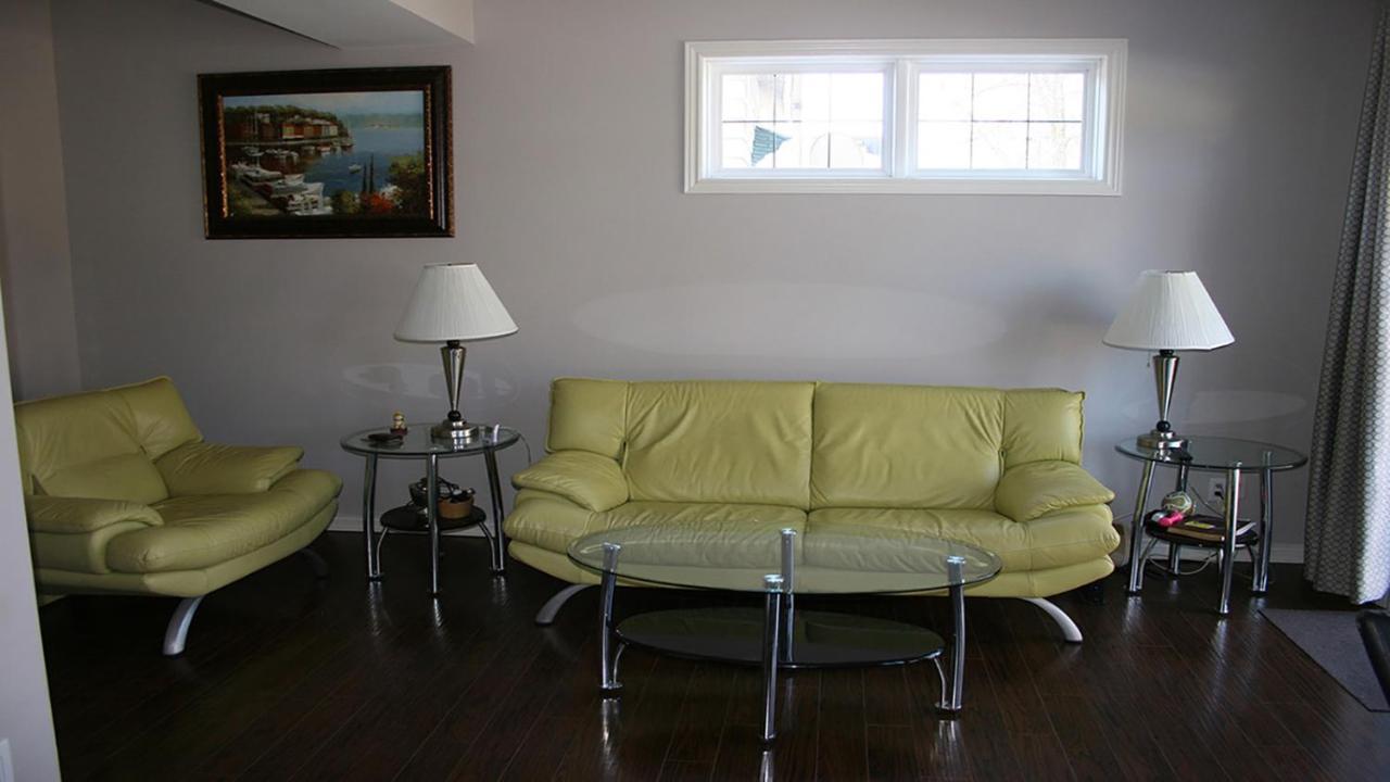 Pelican Guest House. Village Style Living. Spend Vacation Time In Eco Place! Форт Ери Екстериор снимка
